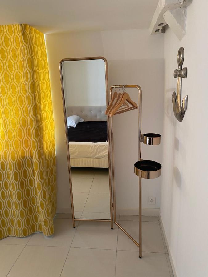 Chambre D'Hotes Du Carre Des Arts Honfleur Zewnętrze zdjęcie